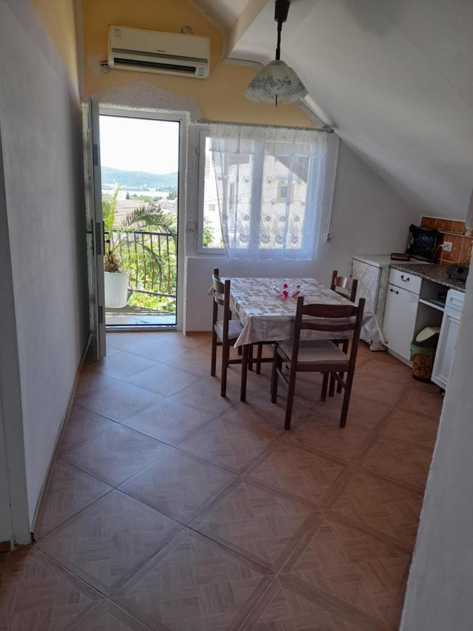 Eleni Appartement Tivat Buitenkant foto